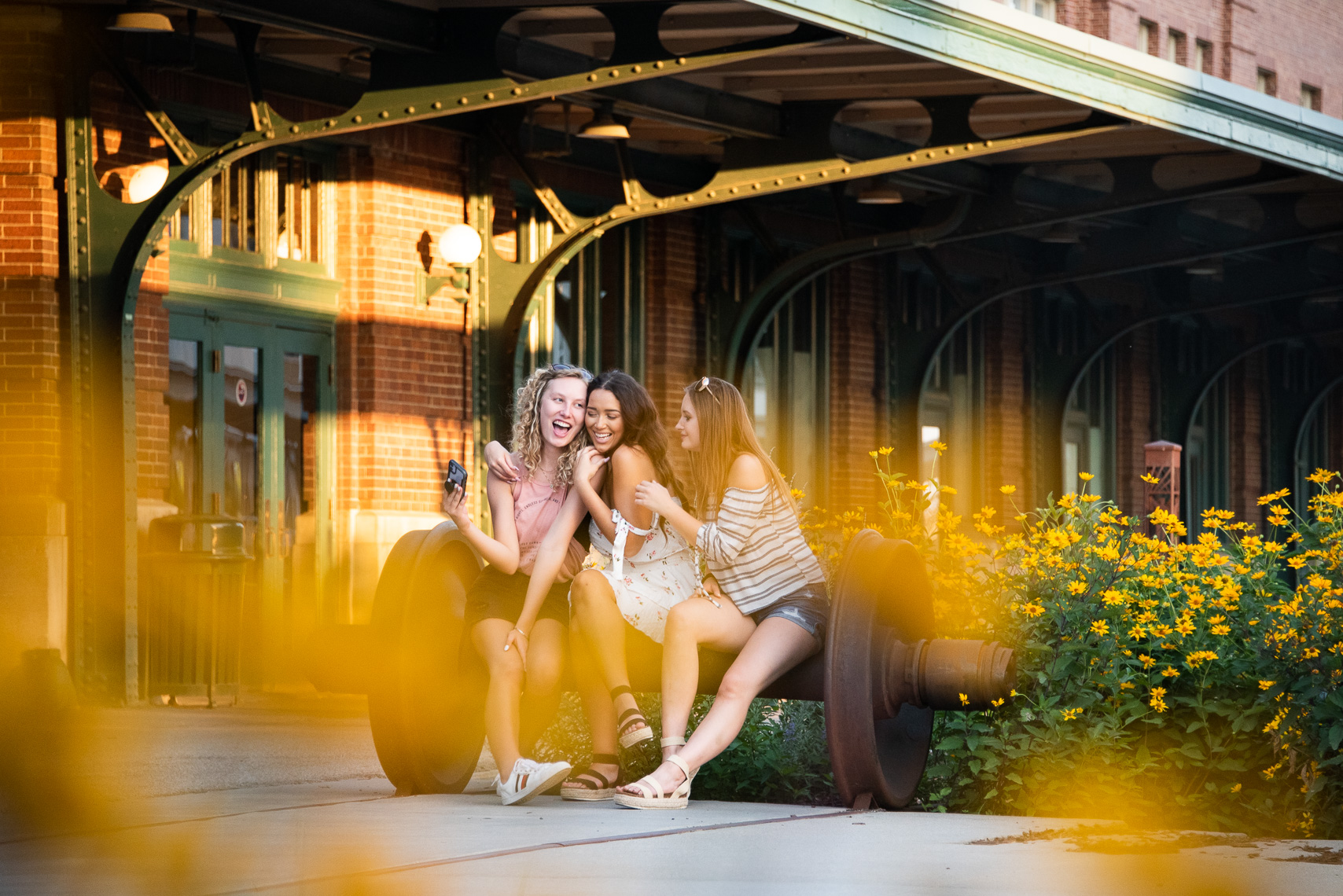 LifeStyle-DowntownLincoln2-KathyPlunkett